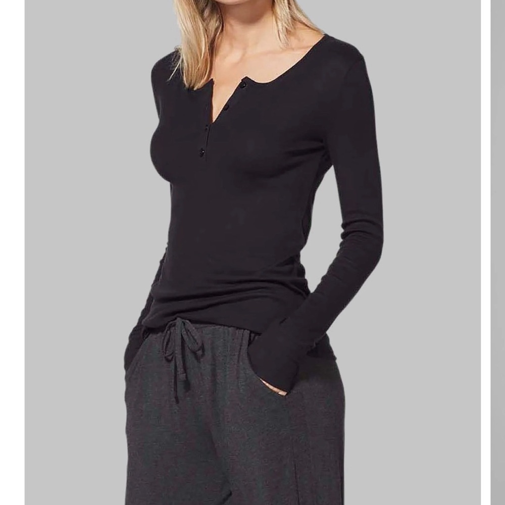 Black Long Sleeve Women's Top